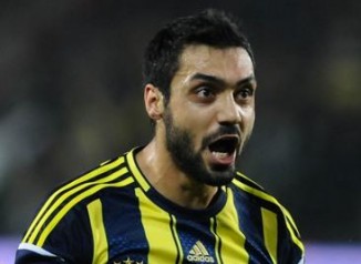 Savunmamızın önemli isimlerinden <b>Bekir İrtegün</b>, Fenerbahçe&#39;nin en çok top ... - 09-12-bekir-irtegun