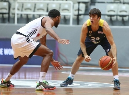 Ömer Onandan, Ekpe Udoh ve Jan Vesely sözleri 8