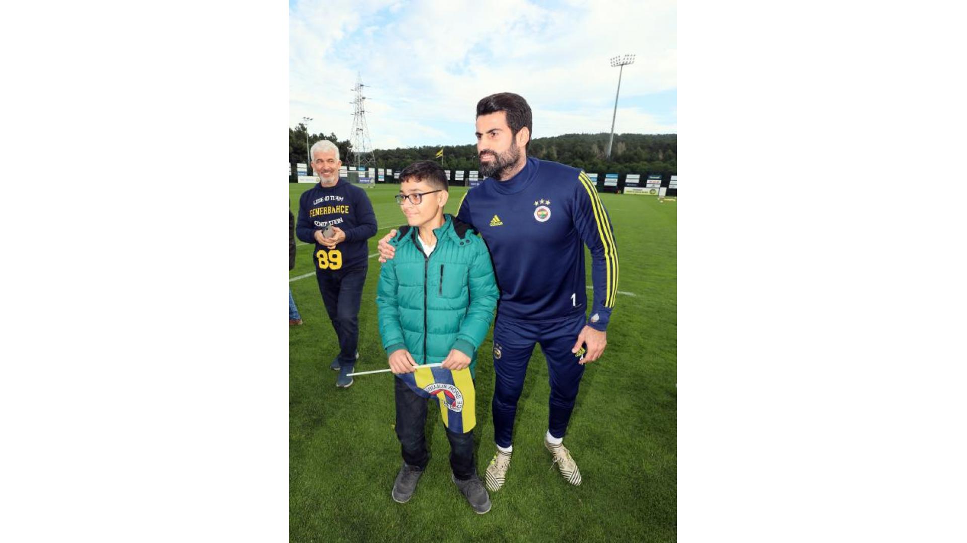 Fenerbahce Adana Demirspor Maci Hazirliklarini Tamamladi