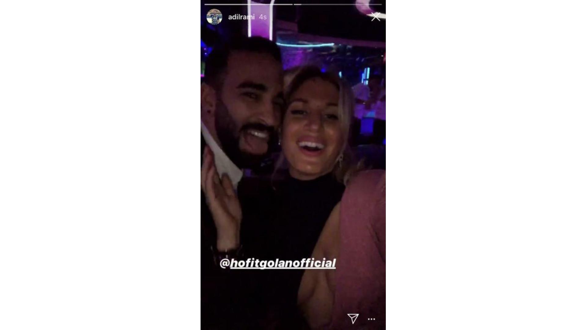 Adil Rami ünlü modacı ile eğlendi