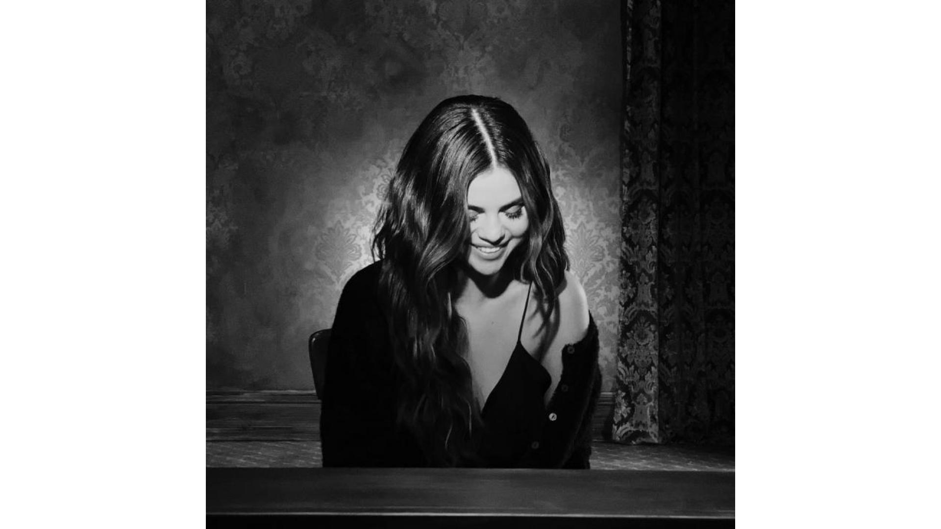 Selena gomez love to love. Selena gomez love to love. Selena gomez love you to love me обложка. Selena gomez love to love. I love to lose.