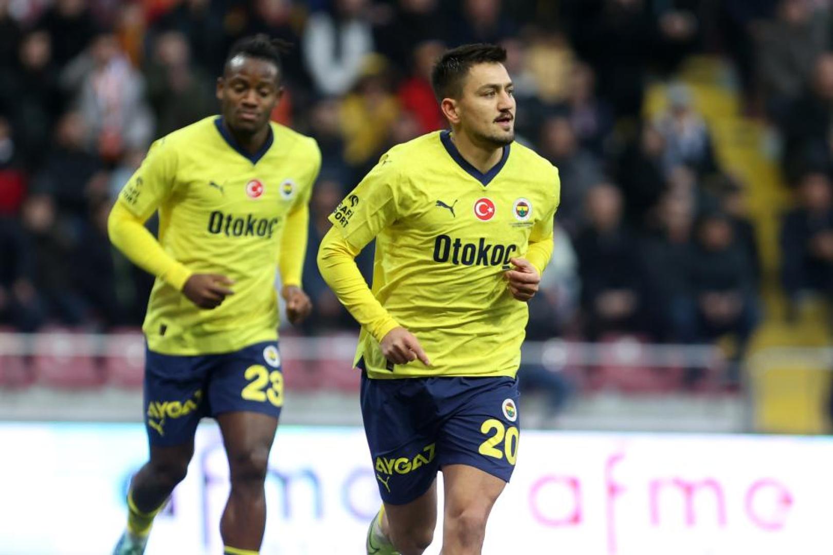 FENERBAHÇE'DE CENGİZ SEVİNCİ Cengiz Ünder'de İsmail Kartal etkisi