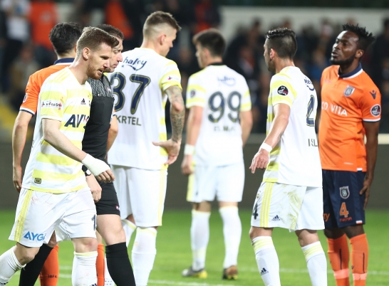 Erman Toroğlu, Başakşehir - Fenerbahçe maçını ...
