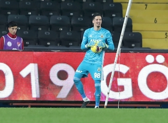 Altay Bayındır'dan şampiyonluk sözleri